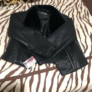 Leather jacket with faux fur collar.